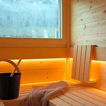 Und - Smart Alpine Hotel 4*