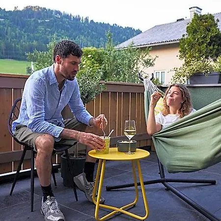 Und - Smart Alpine Hotel