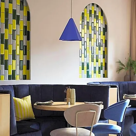Hotel Und - Smart Alpine 4*